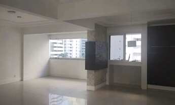 Imagem 4: Oportunidade 3/4 no LOTEAMENTO AQUARIUS com infraestrutura completa, primeiro andar