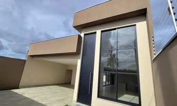 Imagem: Casa Térrea à Venda no Garavelo Rua 3B