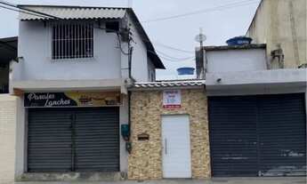 Imagem: IMOVÉL COM 3 CASAS 2 KITNETS E 2 LOJAS