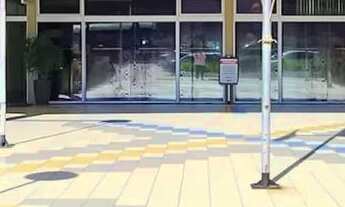 Imagem 3: Centro Empresarial Iguatemi - Sala Comercial - VENDA - SALA COM 42M² NO CENTRO EMPRESARIAL