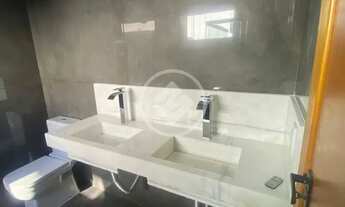 Imagem 6: REF: OFFICE2701 Sobrado no Condomínio do Lago, sendo 4 suítes, com 309m², Goiânia-GO codig