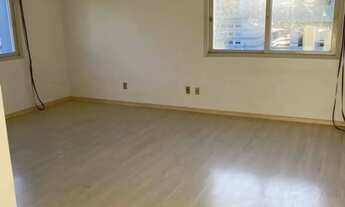 Imagem 3: BENTOALVES aluga c/ exclusividade, Kitneti com peças amplas, em Lourdes - Caxias do Sul