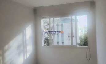 Imagem 2: Apartamento reformado com 2 dormitórios 55m² privativos, com vaga no bairro Leopoldina