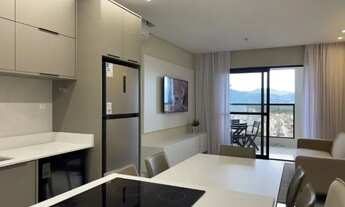 Imagem 2: Ótimo apto mobiliado com 2 suítes em prédio novo em Balneário Camboriú