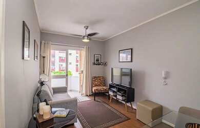 Imagem 2: Excelente 1D, reformado com sacada, chur, vaga, sol e vista livre na Chile !