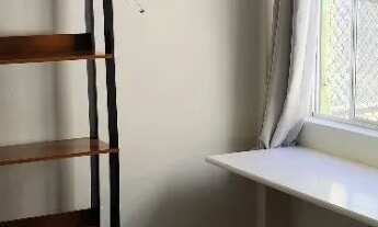 Imagem 7: Quarto amplo para mulher em Coqueiros - R$ 1.500 tudo incluso - condomínio fechado