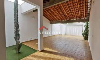 Imagem 2: Sobrado em Avenida Irmã Antonia de Arruda Camargo - Jardim Vale das Rosas - Araraquara/SP