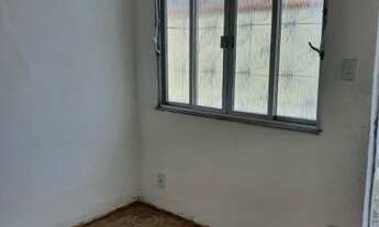 Imagem 2: Casa quarto, sala , área ,cozinha,banheiro 680,00