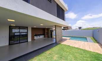 Imagem 4: Sobrado para venda tem 285 metros quadrados com 4 quartos