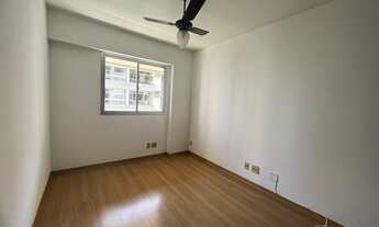 Imagem 4: Apartamento para venda tem 140 metros quadrados com 4 quartos em Praia do Canto - Vitória