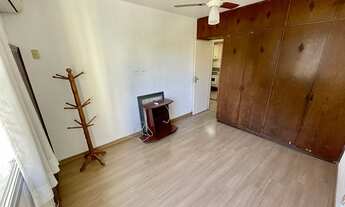 Imagem 4: 2 quartos com elevador no miolo da Praia do Canto