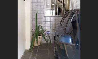 Imagem 5: Sobrado ao lado do Metrô Vila Matilde