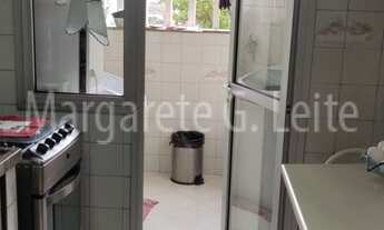 Imagem 2: Apartamento para venda possui 80 metros quadrados com 2 quartos em Encruzilhada - Santos