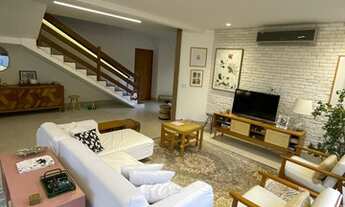 Imagem 7: Lindo sobrado(VENDA/ALUGUEL em condomínio Portal do Sol 2 com quintal