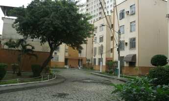 Imagem: Apt com sala, 2 quartos no Cachambi