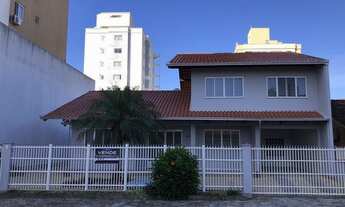 Imagem: Casa para venda possui 302 metros quadrados