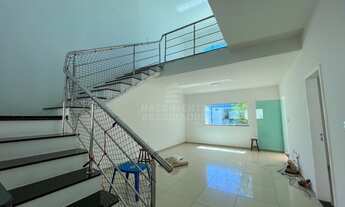 Imagem 6: Casa Duplex em Residencial fechado no Araçagy