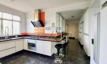 Imagem 3: Apartamento para aluguel tem 351 metros quadrados com 4 quartos