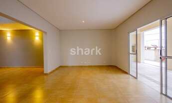 Imagem 7: Casa de condomínio para aluguel tem 525 metros quadrados com 4 quartos