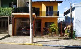 Imagem 2: Casa para Venda - 136m², 3 dormitórios, sendo 2 suites, 1 vaga - Centro