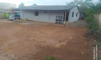 Imagem 4: ATENÇÃO ! IMPERDIVEL! Amplo lote com aprox. 900m²! Ch 61! C/Casa de 2/4! Confira!