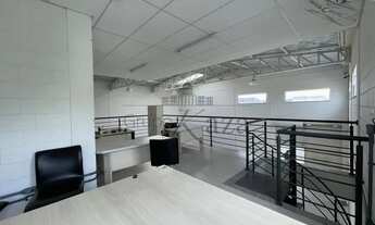 Imagem 2: Jacarei - Prédio Inteiro - Chacaras Santa Maria