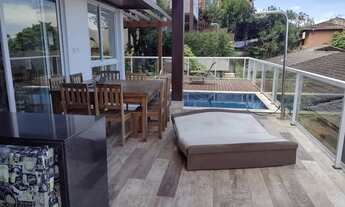 Imagem 6: Casa de condomínio para aluguel tem 210 metros quadrados com 4 quartos