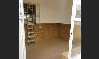 Imagem 7: Casa Comercial com sala ampla aproximada 100