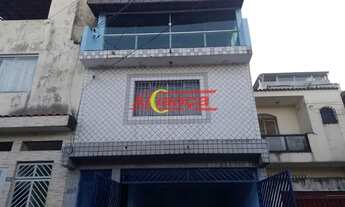 Imagem: SOBRADO COM 3 DORMITÓRIOS A VENDA, m²