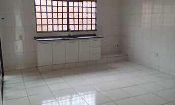 Imagem 3: Regissol Barata Casa com 2 dormitórios