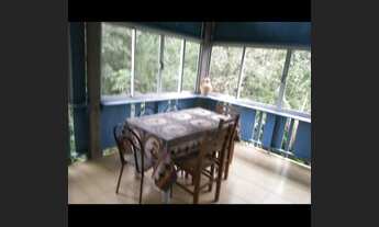 Imagem 5: Sítio com casa de 2 pisos, 3 banheiros e com fogão a lenha