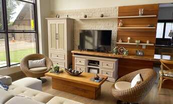 Imagem: Casa térrea com 3 suítes em Condomínio