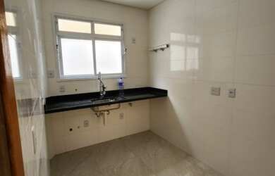 Imagem 15: Casa para venda possui 118 metros quadrados com 2 quartos em Embaré - Santos - SP