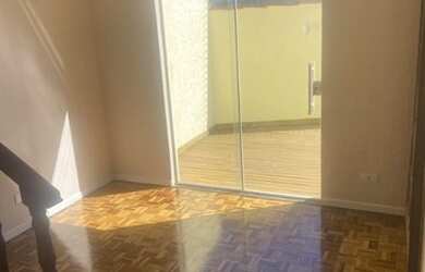 Imagem 4: Sobrado a venda em Curitiba - Pilarzinho