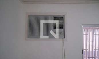 Imagem 5: Casa para Aluguel - Pinheirinho, 2 Quartos, 45 m2