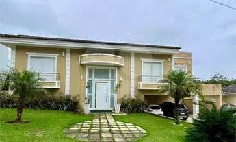 Imagem: Casa de condomínio de 467m² com 4 dormitórios