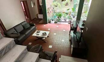 Imagem 2: Casa Prata - 440,86m², 7 Quatos