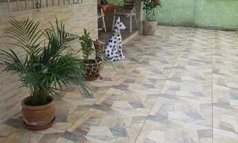 Imagem 2: Casa para Venda em São Gonçalo, Trindade, 3 dormitórios, 1 banheiro, 4 vagas