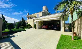 Imagem: Casa Sobrado com Piscina no Centro de Nova