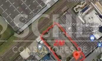 Imagem 2: Terreno com 3.671m² Zoneamento ZM ideal para unidades habitacionais na Vila Leopoldina