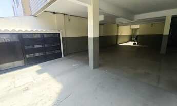 Imagem 2: Apto em com 2 quartos, vaga de garagem e próximo à orla da Praia Campista - Macaé - RJ