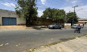 Imagem 2: LOTE DE ESQUINA DE RUA, A UMA QUADRA DA AV. 4a RADIAL , COM ÁREA DE 550,58 m2