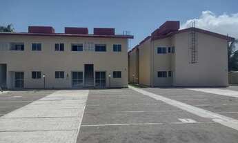 Imagem: Casa à venda em rua pública, PAU AMARELO