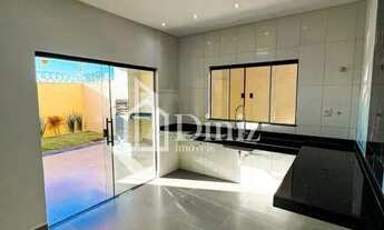 Imagem 6: Casa a venda no bairro de Lourdes com 3/4 sendo um suíte, sala com pé direito duplo em Aná