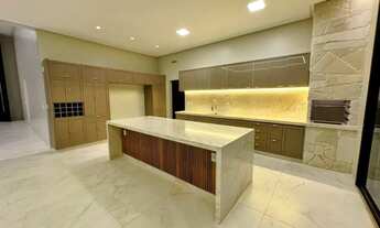 Imagem 7: Casa térrea com piscina, em terreno de 567 m², à venda no Portal do Sol Garden