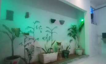 Imagem: Kitnet mobiliada água luz e interne próx