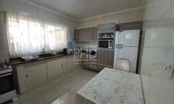 Imagem 5: Sobrado com 3 Quartos e 2 banheiros à Venda, 160 m²