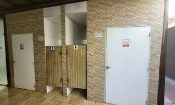 Imagem 5: Oportunidade de Aluguel! Sala para Alugar na Galeria Beach Point (mobiliada