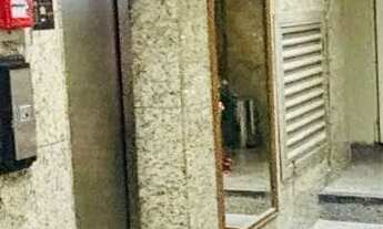 Imagem: Sala com banheiro Rua Barcelos Domingo 32