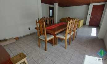 Imagem 2: Casa em excelente localização no bairro Barreiros